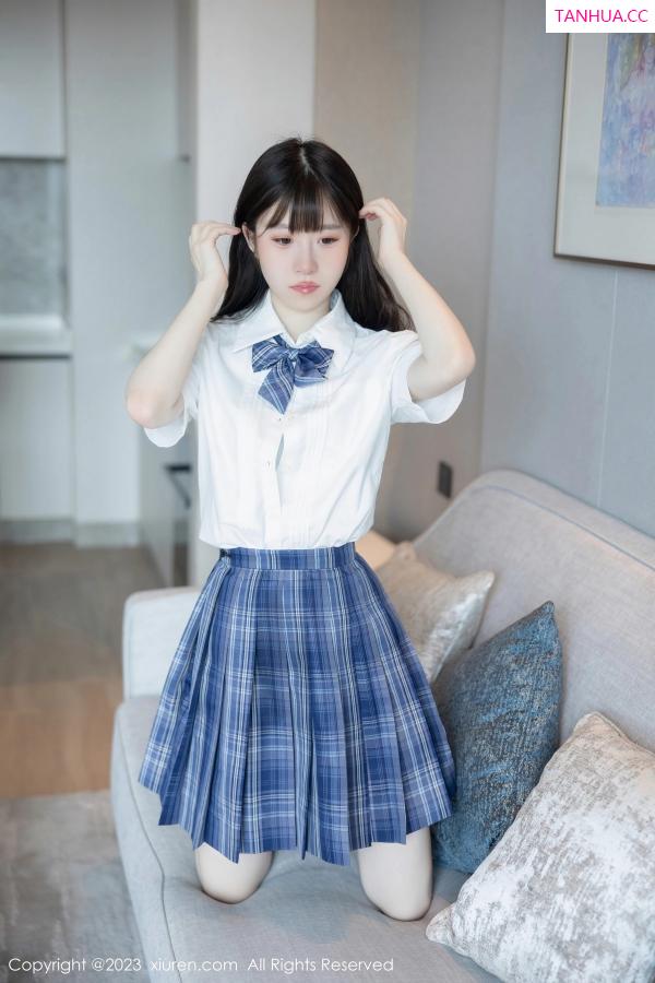   [XiuRen]高清写真图 2023.06.29 No.6993 林悠悠 格子裙美腿第29张图片